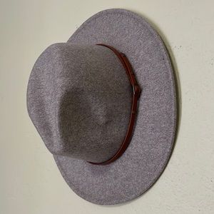 Womens felt fedora, wide brim hat with belt buckle